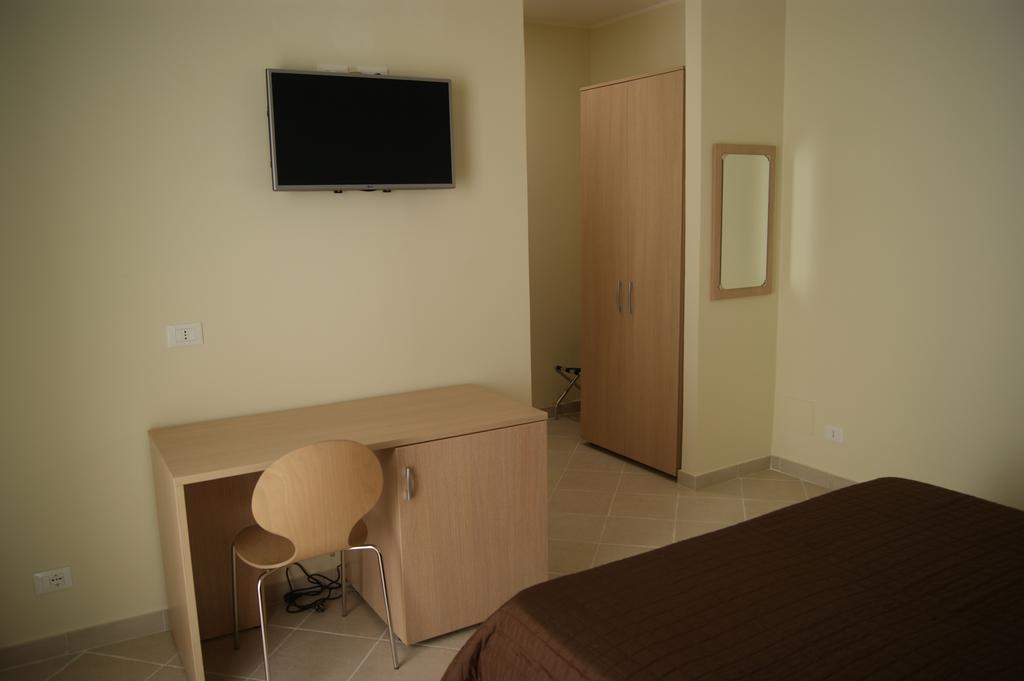 Guest House Golfo Xifonio Augusta Extérieur photo