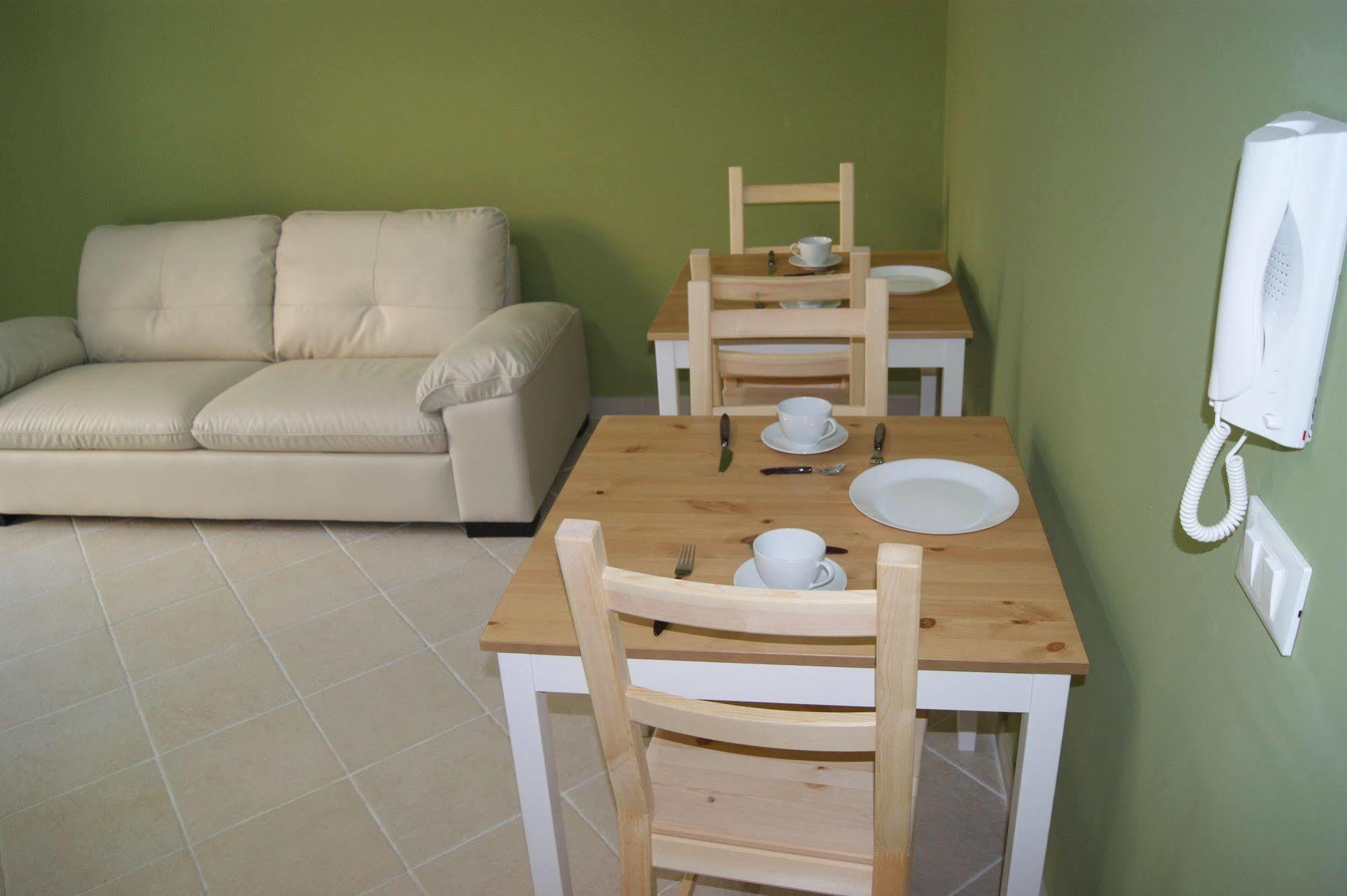 Guest House Golfo Xifonio Augusta Extérieur photo